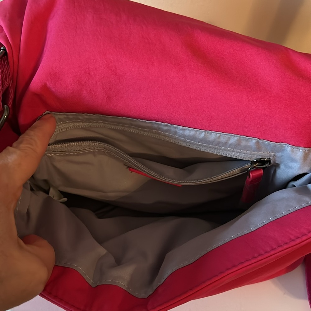 SIMONS pink padded messanger bag - Picture 8 of 8
